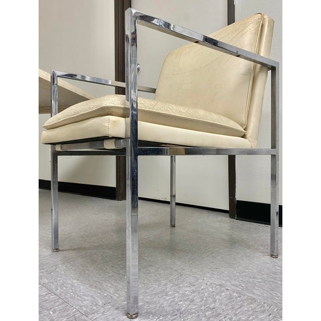 1970s Minimalist Milo Baughman-Style Chrome Armchairs, Set of 4 For Sale - Image 5 of 13