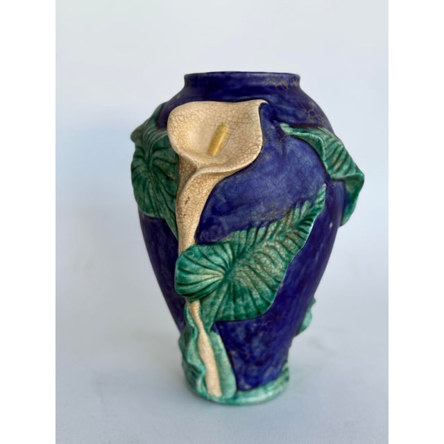 Vintage Art Nouveau Relief Vase With Calla Lily and Foliage For Sale In Miami - Image 6 of 9