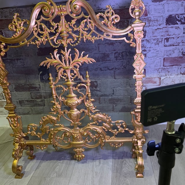 Late 19th Century Antique French Louis XVI Heavy Ormolu Spark Guard, Featuring an Ornate Gilt Frame With Classical Motifs and Blackened Mesh. . For Sale - Image 5 of 8