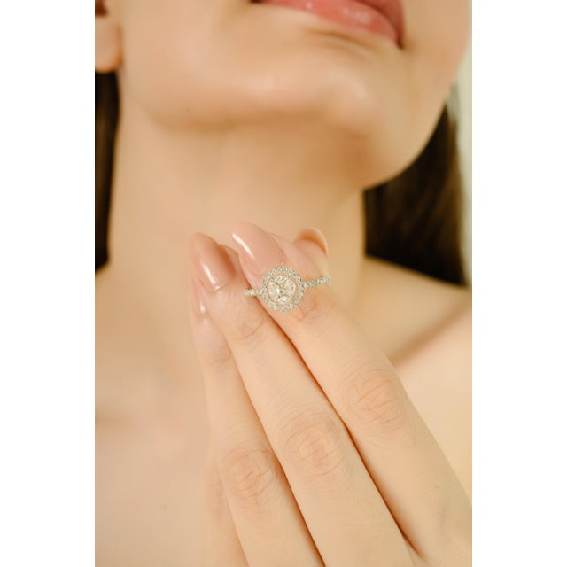 VRJewels 14k Gold Classic Halo Wedding Ring With Natural Diamonds Size 5.5 For Sale In New York - Image 6 of 11