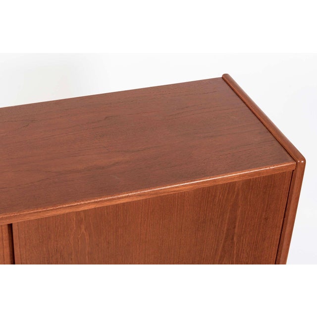 Mid-Century Danish Teak Tall Sideboard or Bar Cabinet by Johannes Andersen For Sale - Image 17 of 18