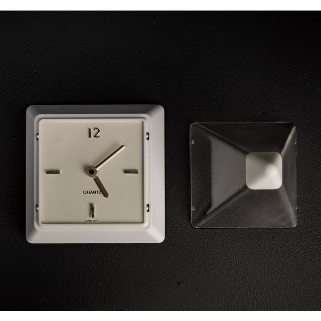 Pyramid Clock by Hidekatsu Nomizu for Tochigi Tokei, 1989 For Sale - Image 16 of 17