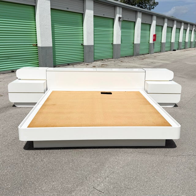 Postmodern White Gloss Laminate King Size Platform Bed With Storage Headboard and Waterfall Nighstands - 4 Pieces For Sale - Image 4 of 12