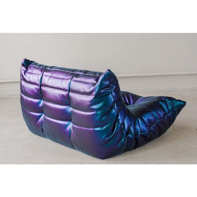 Togo 2-Seater Sofa in Ultraviolet Leather by Michel Ducaroy for Ligne Roset For Sale - Image 13 of 18