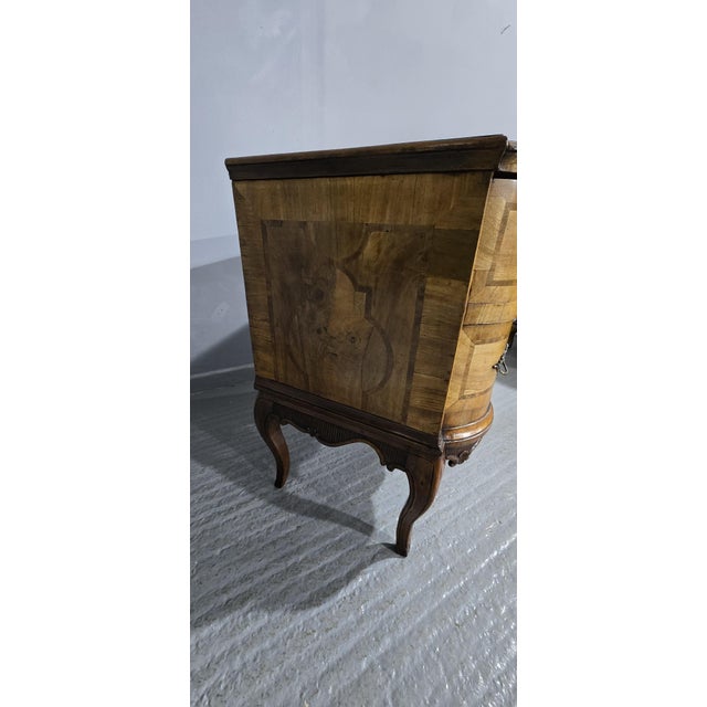 Antique Walnut Chest of Drawers, 1800 For Sale - Image 10 of 17