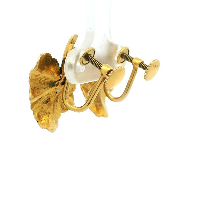 Vintage 14k Gold Diamond Leaf Earrings, American Mid-Century Screw Back Clips, A Pair For Sale In Miami - Image 6 of 12