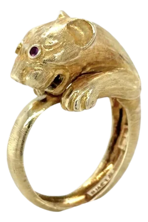 Late 20th Century Ilias Lalaounis Lion Head Bypass Ring 18k Yellow Gold and Ruby, Size 6.5