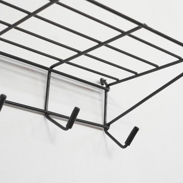 Friso Kramer DZ05 Deurne Wire Coat Rack attributed to Friso Kramer for 't Spectrum, 1956 For Sale - Image 4 of 14