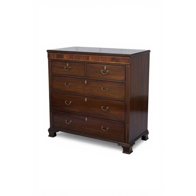 19th Century English William IV Flame Mahogany and Satinwood Scottish Chest For Sale In Atlanta - Image 6 of 9