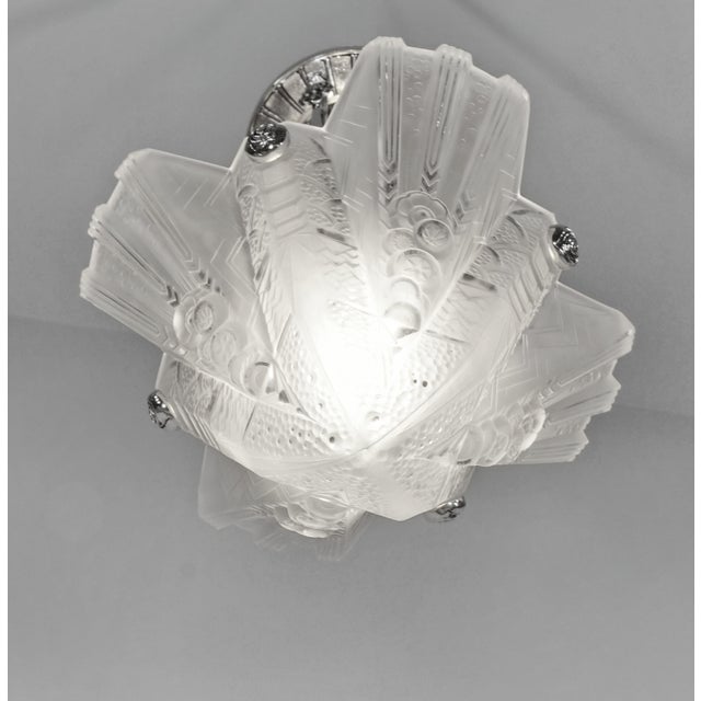 Silver French Art Deco Pendant Light by Petitot & Muller Freres 1930 France For Sale - Image 8 of 13