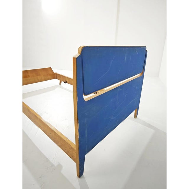 Brown Single Wooden Bed in the style of Ponti or La Permanente Cantù, Italy, 1950s For Sale - Image 8 of 18