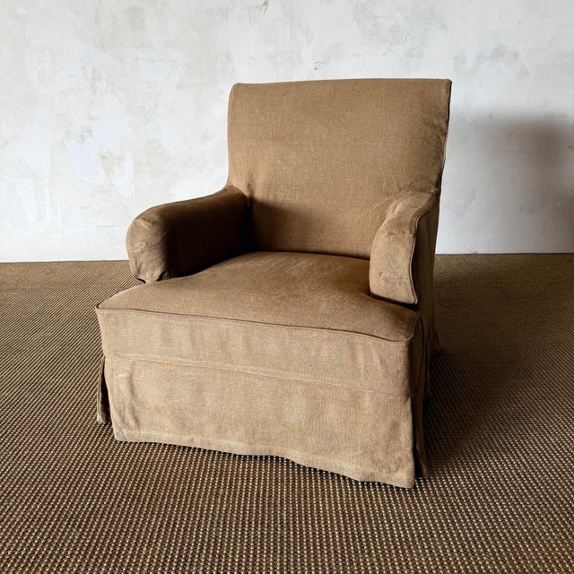 2020s Juliana Slip Covered Chair in Spice Belgian Linen For Sale - Image 5 of 9