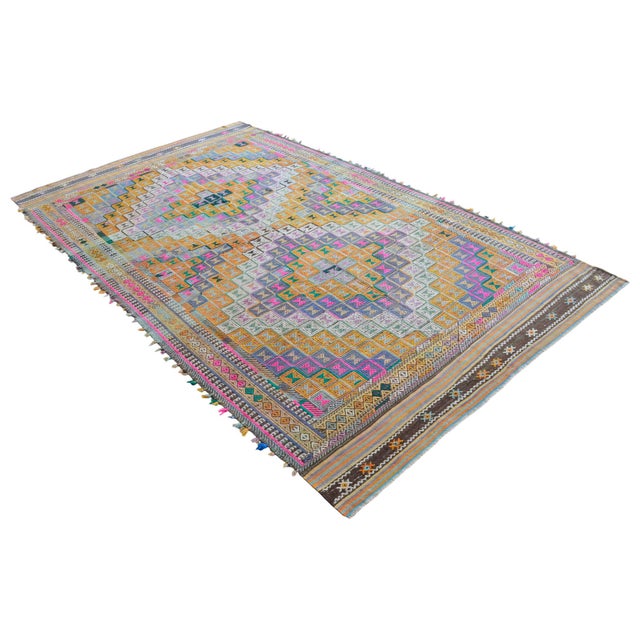 1960s Hand Woven Braided Jajim Kilim Area Rug - 5'7" X 9'8" For Sale - Image 4 of 11
