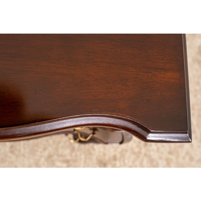1980s Boston Style Kettle Base Small Mahogany Accent Chest For Sale - Image 9 of 15