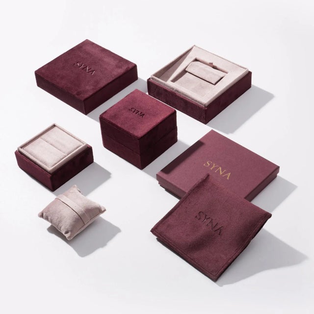 2020s Syna Yellow Gold Starburst Mother of Pearl Earrings with Diamonds, a Pair For Sale - Image 5 of 5