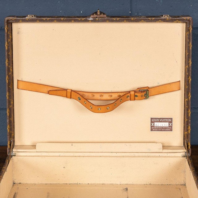 Vintage French President Briefcase in Monogram Canvas from Louis Vuitton, 1990 For Sale - Image 9 of 18