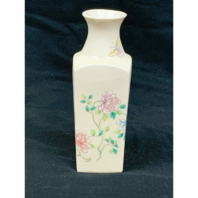 Vintage Cho Cho Chinoiserie Floral Vase For Sale - Image 4 of 11