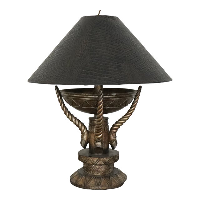 Vintage Mediterranean Leeazanne Bronze Table Lamp For Sale