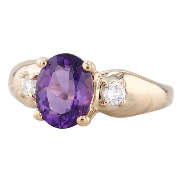 1.66ctw Oval Amethyst Diamond Ring 14k Yellow Gold Size 7.25 For Sale