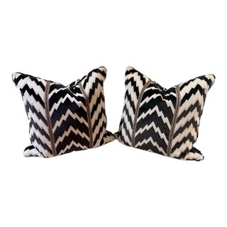 2 Pillow Pair Schumacher Florentine Velvet in Black 19" For Sale