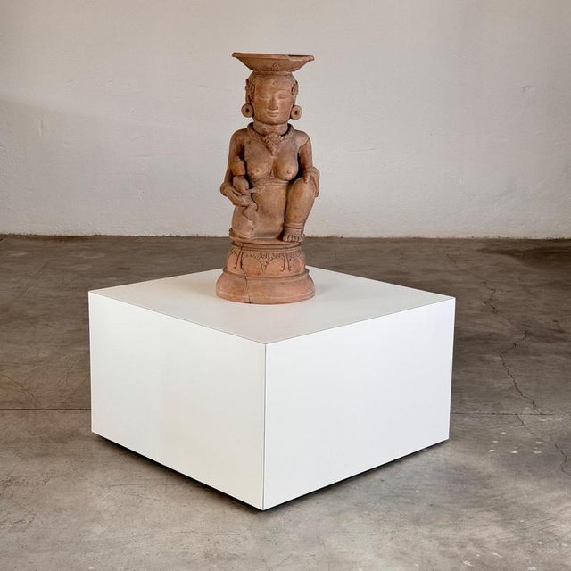 Antique Majapahit Terracotta Handmaiden Figure, 1500 For Sale - Image 15 of 18