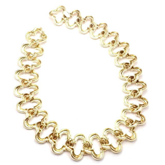 Van Cleef & Arpels 1990s Van Cleef & Arpels Large 24 Motifs Alhambra Yellow Gold Choker Necklace For Sale - Image 4 of 8