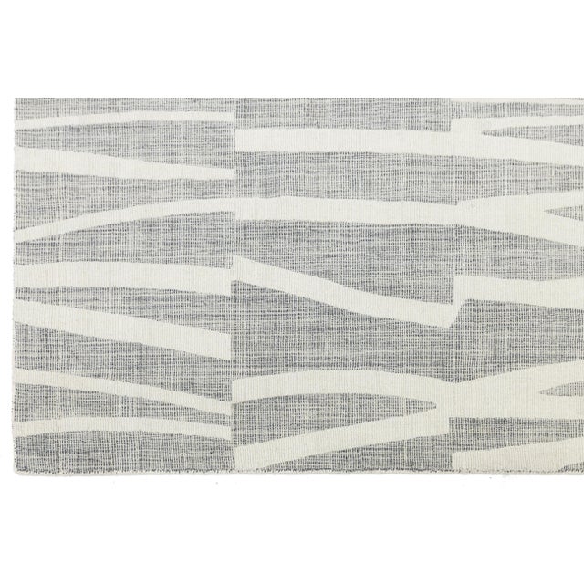 Gray 8x10 Abstract Geometric Modern Flatweave Rug - Hand-Knotted Ivory & Slate Wool For Sale - Image 8 of 10