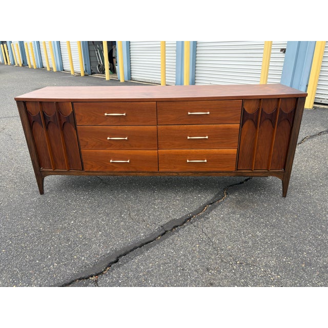 1960s 1960’s Kent Coffey Perspecta Low Dresser/Credenza For Sale - Image 5 of 12