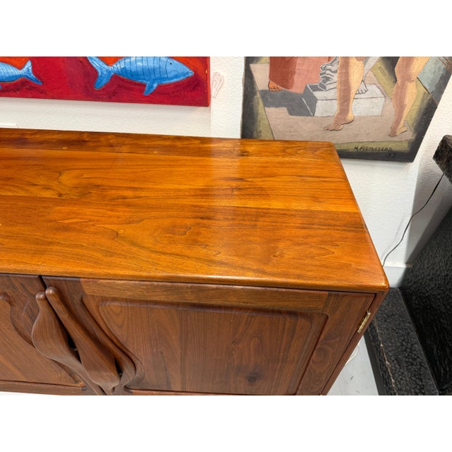 Stunning 1970’s Craft Made Studio Walnut Floating Stereo Cabinet For Sale - Image 16 of 18