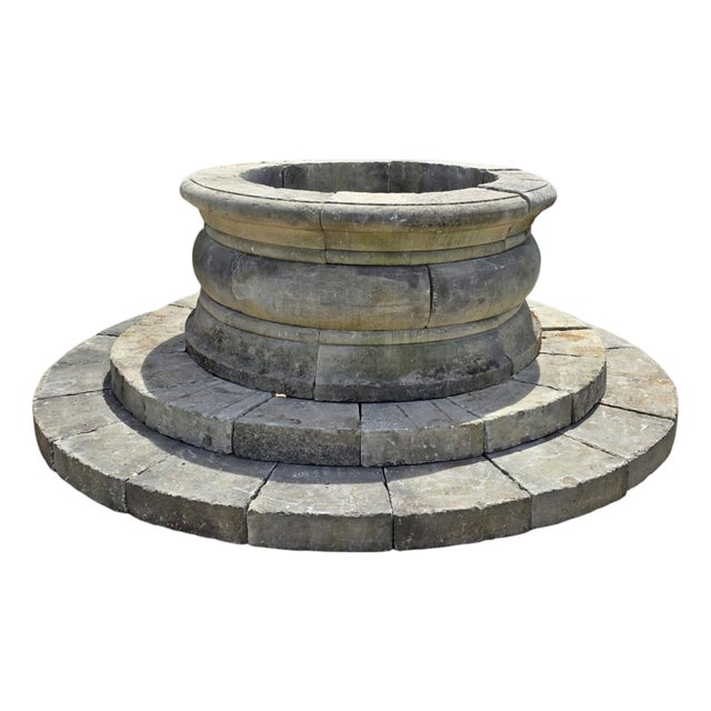 Italian Great Stone Well, 20th Century For Sale
