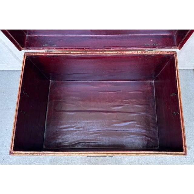 Late 19th Century Chinese Vellum / Parchment Trunk With Original Red Pigskin Interior & Key For Sale - Image 16 of 18