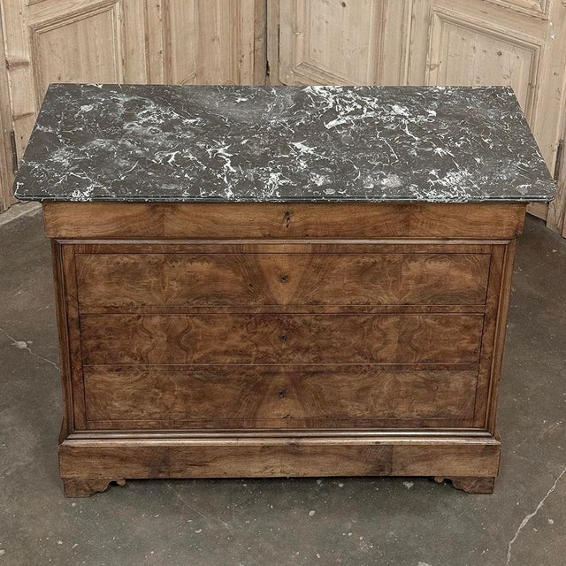19th Century French Louis Philippe Burl Walnut Marble Top Commode For Sale - Image 16 of 18