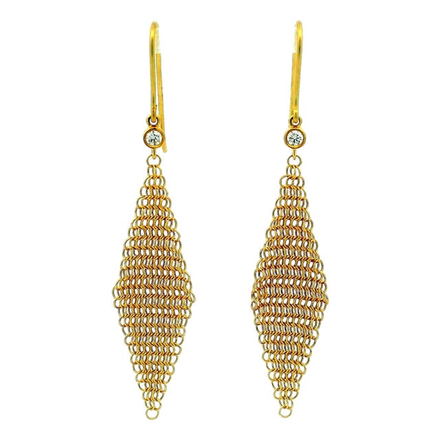 1980s Pair of Elsa Peretti for Tiffany & Co. 18k Gold Mesh Diamond Drop Earrings For Sale