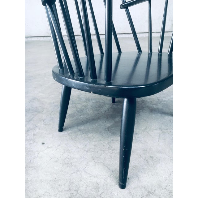 1960s Set of Scandinavian Spindle Back Lounge Chair Set, Denmark, 1960s For Sale - Image 5 of 18