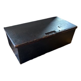 Circa 1820-1840 New England Painted Pine Chest For Sale