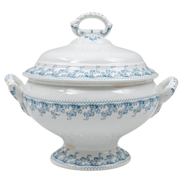 20th Century Belgian Special Edition Porcelain Tureen With Lid For Sale - Image 15 of 18