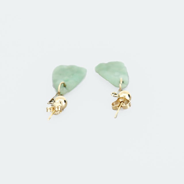 Vintage Chinese 14k Gold & Carved Jadeite Dangle/Drop Earrings For Sale - Image 10 of 14