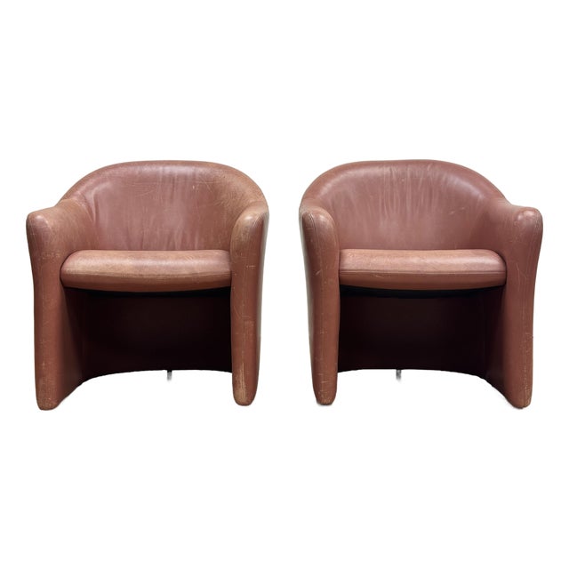 Vintage MCM Barrel Chairs in Blush Leather, a Pair For Sale
