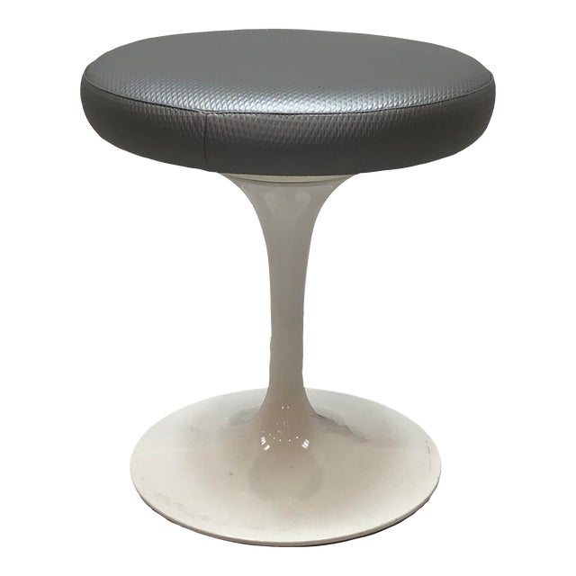 Eero Saarinen Tulip Stool by Knoll 50th Anniversary For Sale