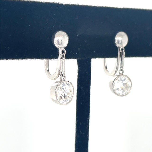 Art Deco Early 20th Century J.E. Caldwell, Art Deco, Diamond Drop Earrings, Pair For Sale - Image 3 of 4