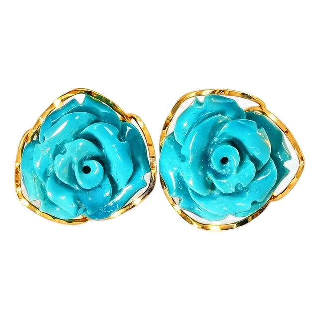 Late 20th Century 18K Yellow Gold Turquoise Floral Flower Carved Earrings, Pair For Sale
