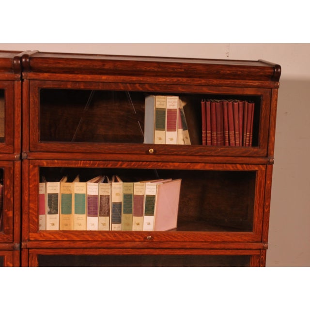 Oak Bookcases from Globe Wernicke, London, 1900s, Set of 2 For Sale - Image 4 of 13
