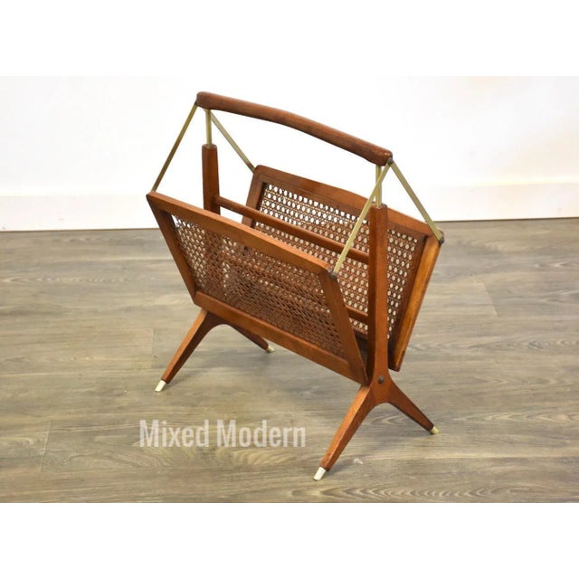 1960s Italian Magazine Rack by Cesare Lacca For Sale - Image 9 of 9
