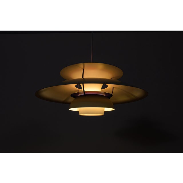 Louis Poulsen Mid-Century PH5 Pendant Lamp by Poul Henningsen for Louis Poulsen, Denmark, 1960s For Sale - Image 4 of 18