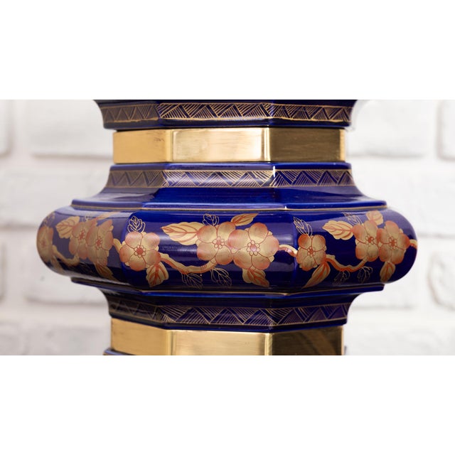 Hand-Painted Blue and Gilt Ceramic Table Lamps, 1960s, Set of 2 For Sale - Image 3 of 8
