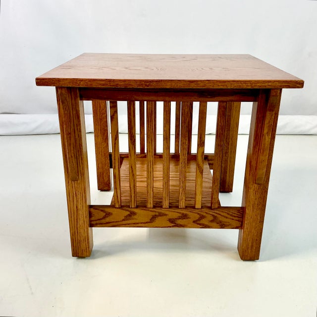 1990s 1990s Vintage Arts & Crafts Mission Oak Slatted Side Table, After Stickley. For Sale - Image 5 of 12