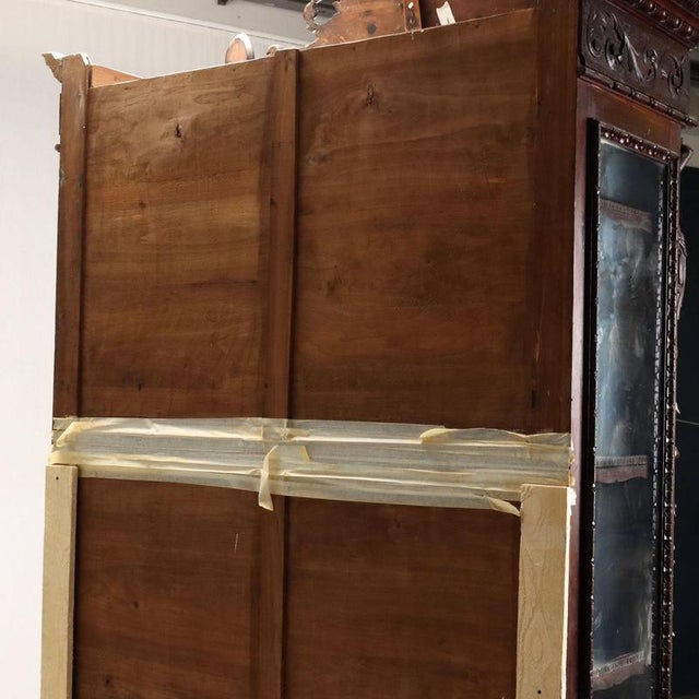 19th Century Neobaroque Walnut Display Cabinet For Sale - Image 14 of 16