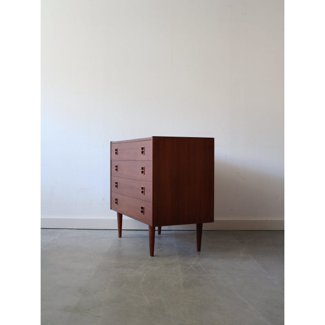 Mid-Century Modern Vintage Danish Chest of Drawers in Teak, 1960s For Sale - Image 3 of 8