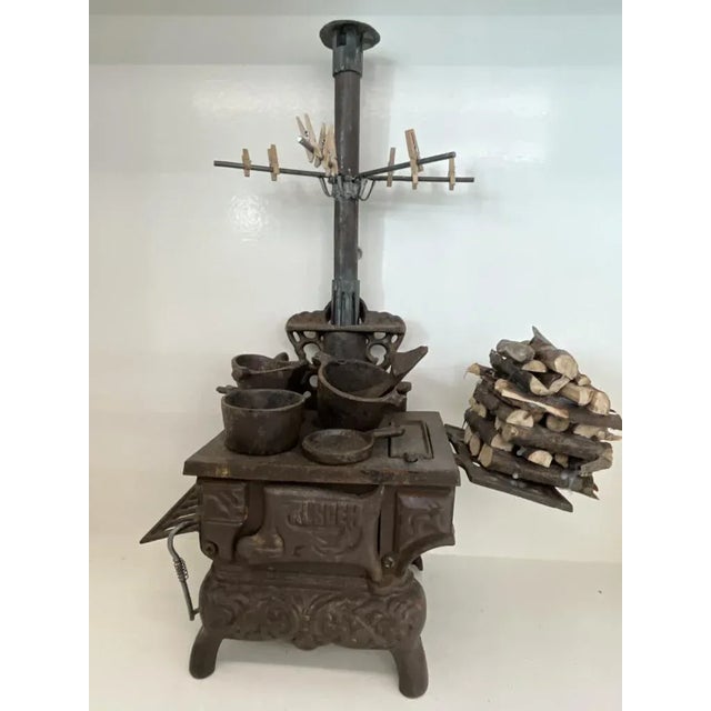 Model of an Old Wood Stove, 1950-60 For Sale - Image 13 of 13