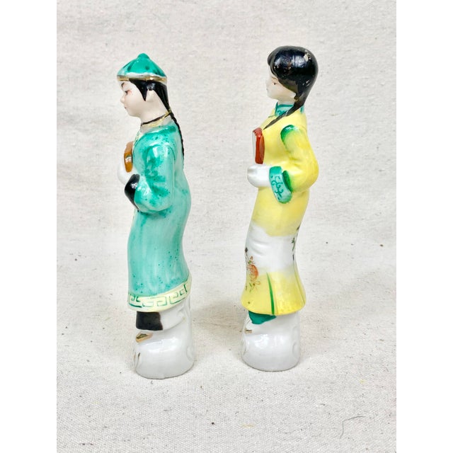 Vintage Chinese Male and Female Figurines-A Pair For Sale - Image 4 of 12